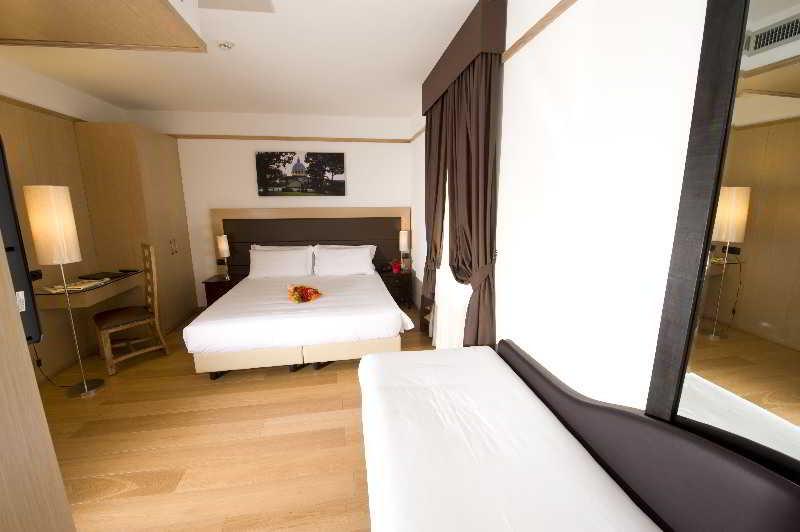 Ginevra Palace Hotel Рим Екстер'єр фото