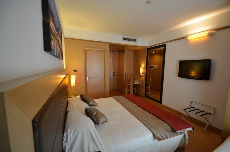 Ginevra Palace Hotel Рим Екстер'єр фото